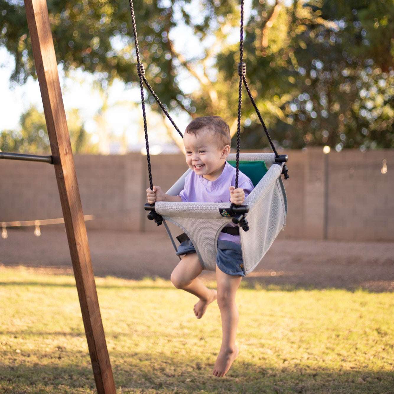 Bijou Baby Swing