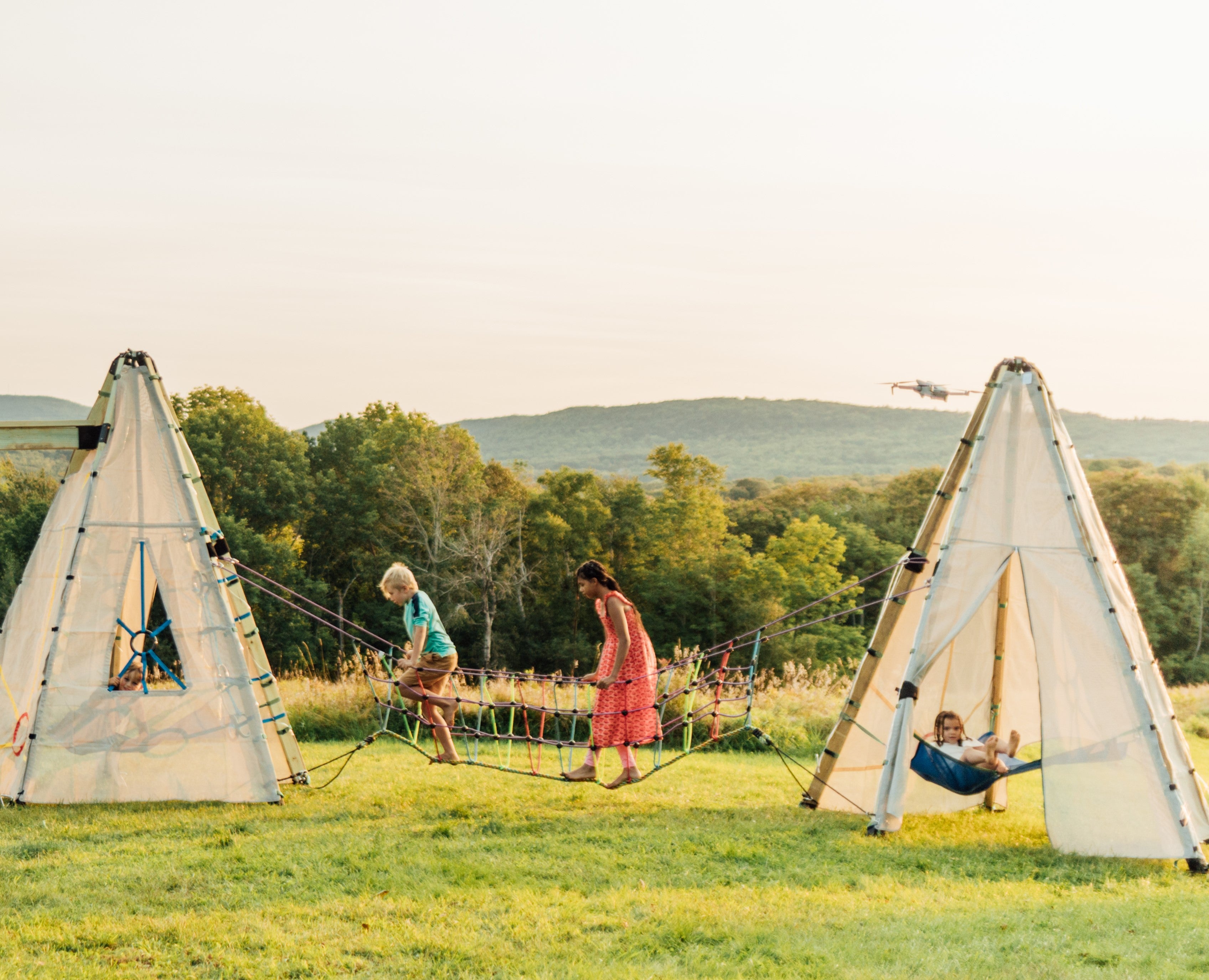Children playing on the mainstay and rambler bundle