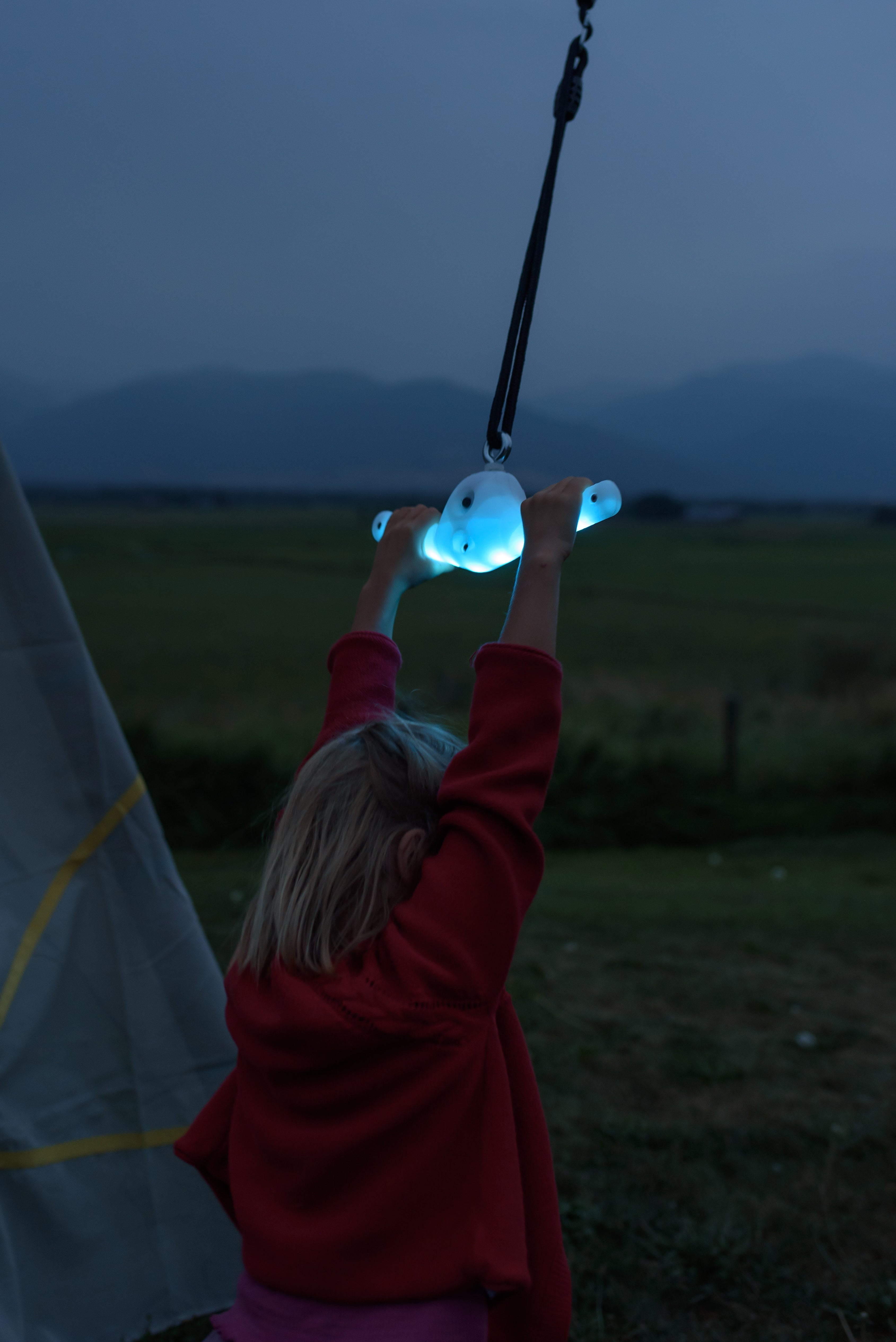 Adventure LED Twister Spinner Toy