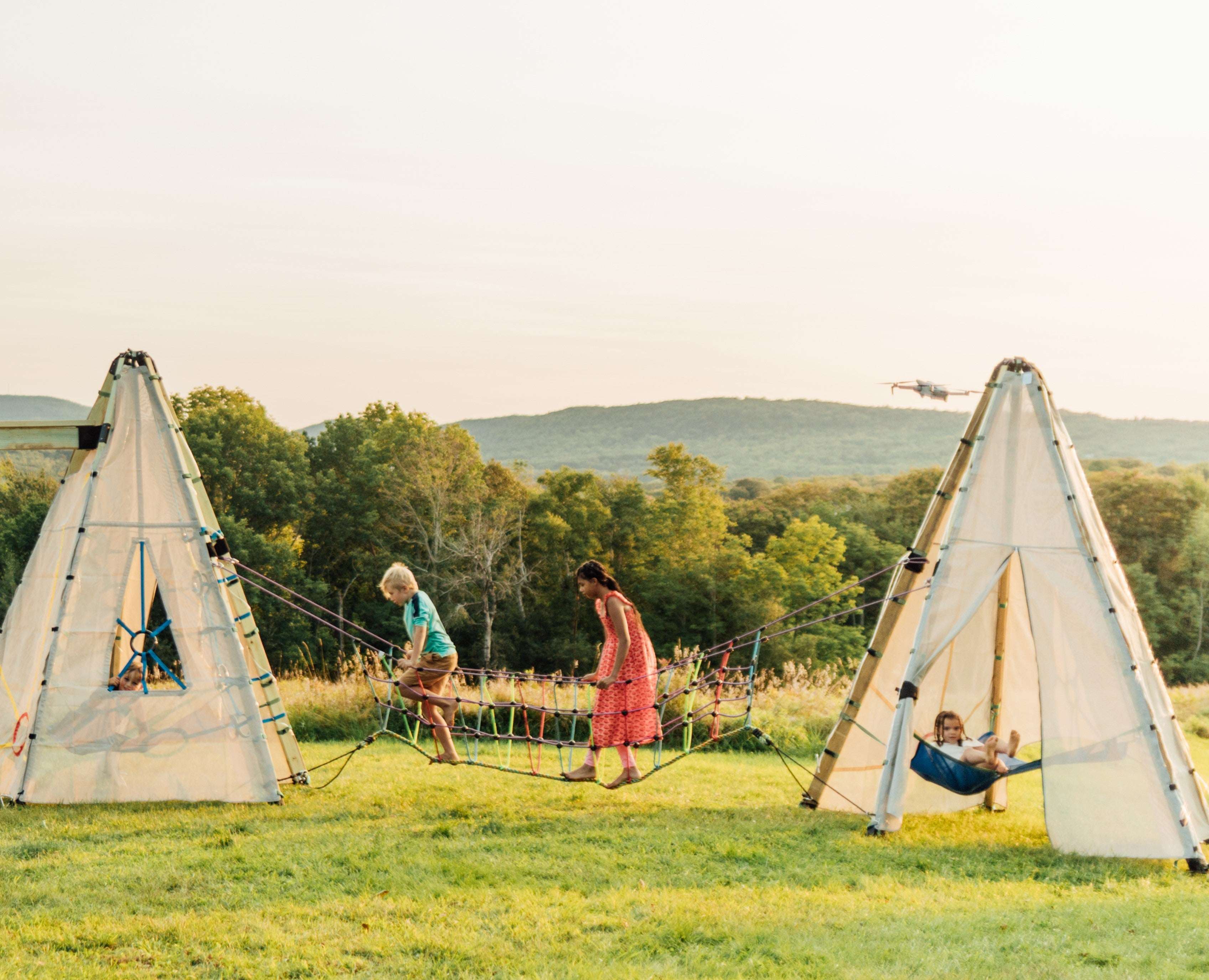 Children playing on the mainstay and rambler bundle