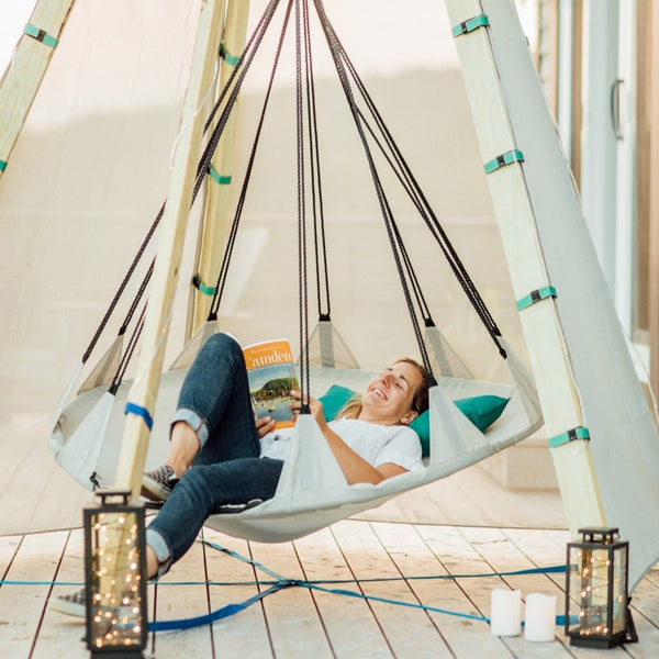 Outdoor Platform Swing | Hammock Swing | Bijou Hover – Bijou Build